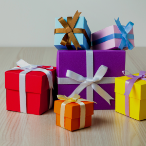 Gift Wrapping & Boxes