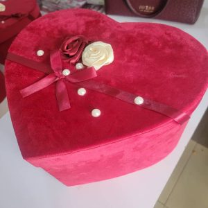 Red Velvet boxes