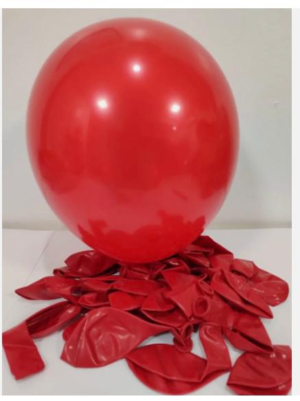 red latex balloon